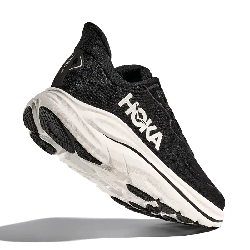 Women's Clifton 10 Black/White - Image 5